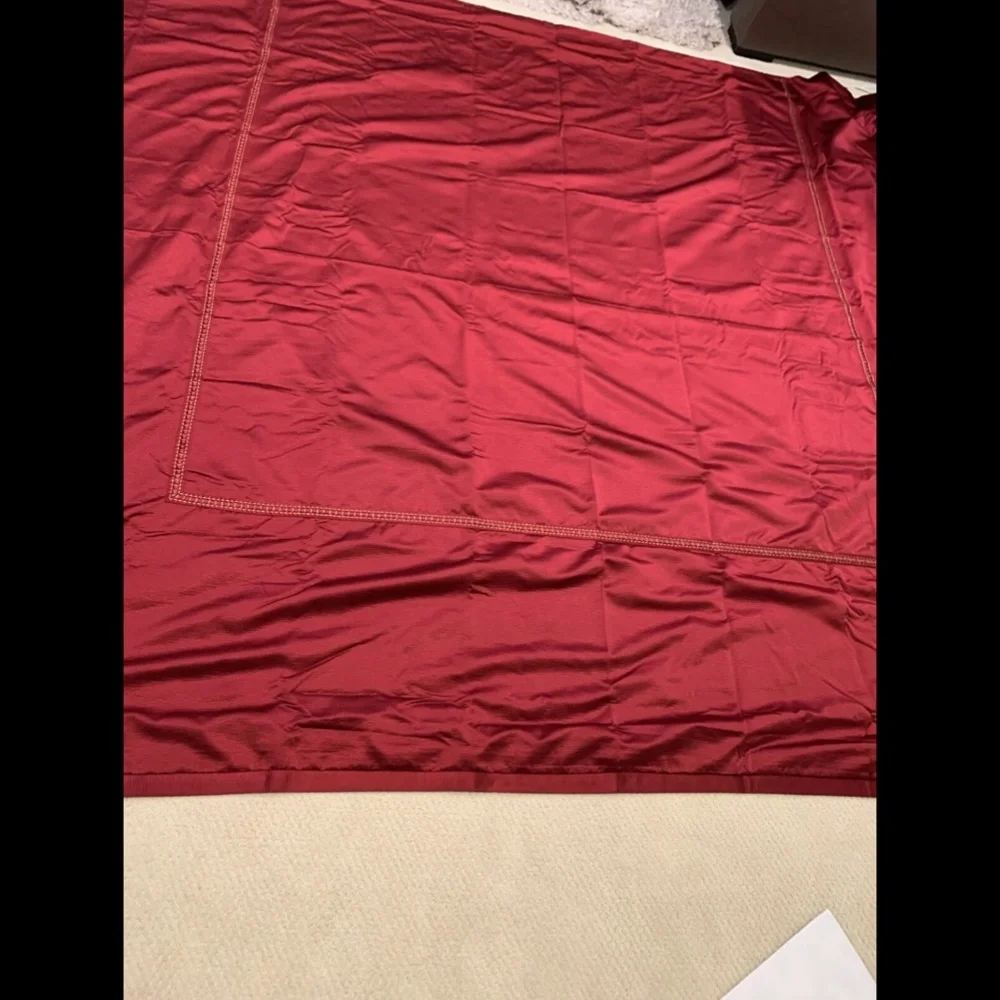 NIB Hotel Collection Luxe Border KING Duvet Cover‎ in Red